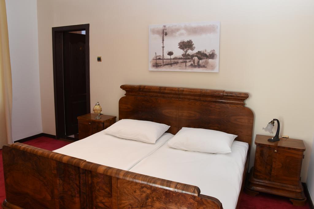 Guest House Vila Lujza Palić Exteriér fotografie