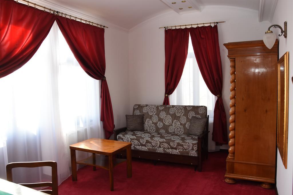 Guest House Vila Lujza Palić Exteriér fotografie